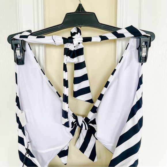 Gibson Latimer XS Bodysuit One Piece Bathing Suit Black White Front Opening Bow - Picture 5 of 10